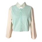 Veste couleur pastel en vert et blanc avec un col original en upcycling, patron à coudre facile de Specimen Studi0